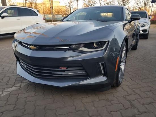 进口17款科迈罗大黄蜂2.0T标配硬顶报价