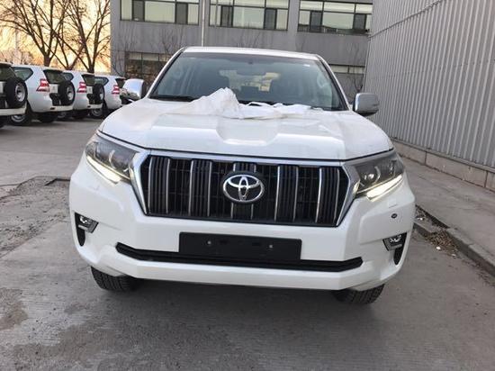 2018款中东版丰田霸道2700折上折惠全城