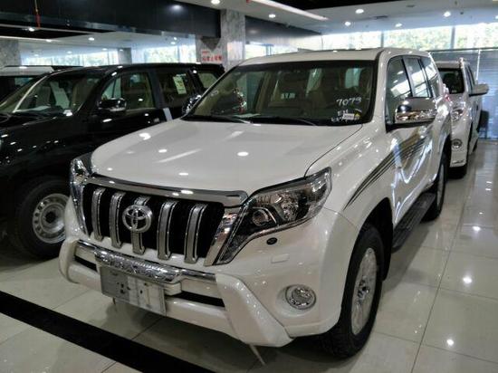 中东版丰田霸道2700限量版顶配多少钱