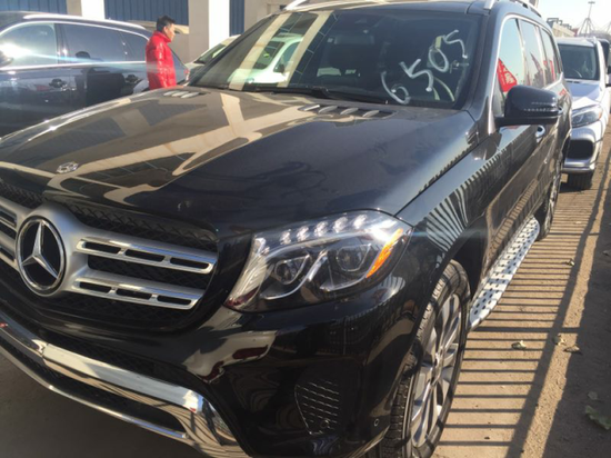 奔驰GLS450 最新行情价格限时优惠出售