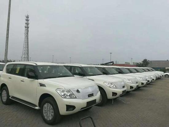 优质服务助你愉悦购18款日产途乐4.0XE