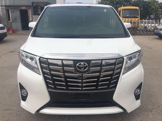 18款丰田埃尔法顶配现车 近期优惠18万