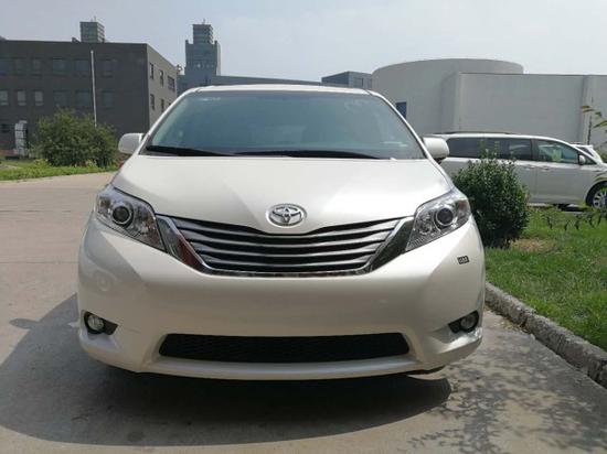 17款丰田塞纳3.5L 四驱XLE商务惠满全月