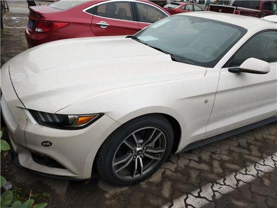 17福特野马精致酷炫精心打造急速小跑车