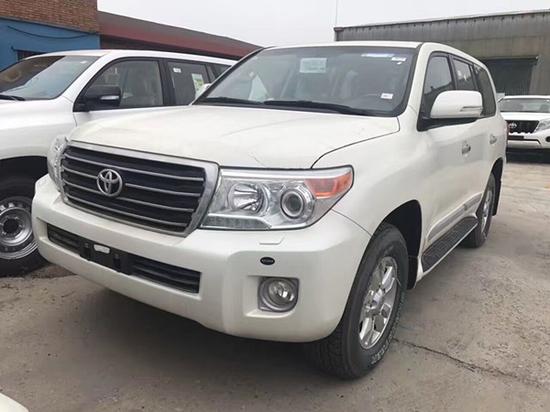 新款丰田酷路泽4500V8柴油版7座可装ETC