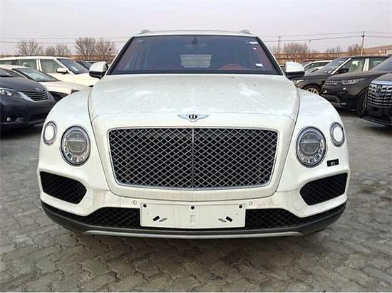 2018款宾利添越顶级SUV 最新行情价格