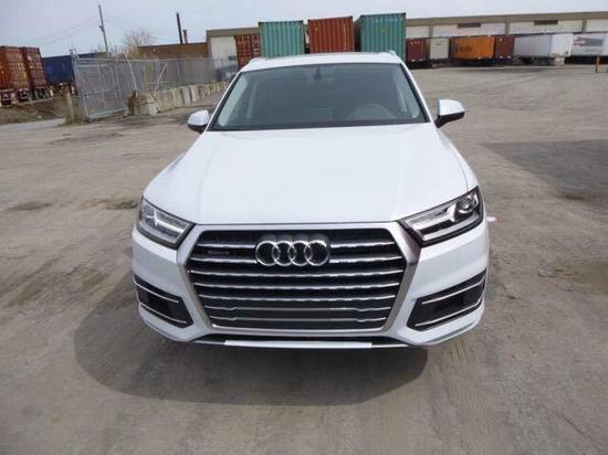 2017款奥迪Q7裸利促 低价越野惠满新年