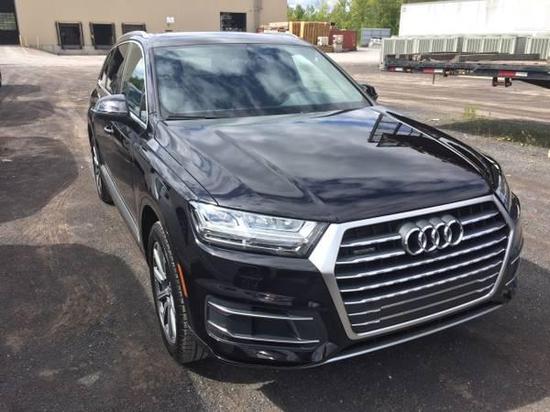 18款奥迪Q7现车 尽显大气沉稳 低调内敛