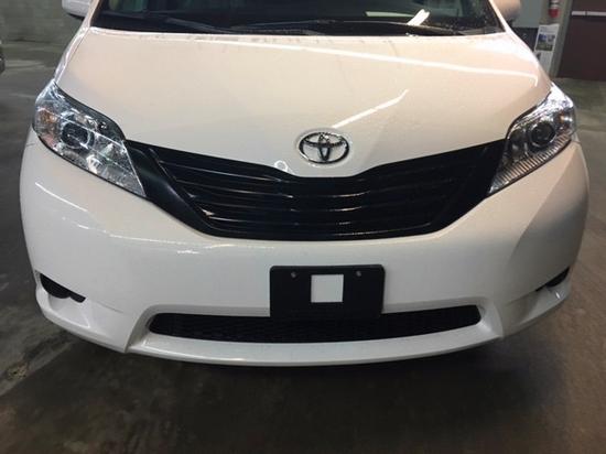 加版18款丰田塞纳 配置提升尽享超值底价