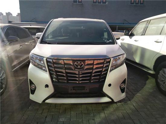 18款丰田埃尔法尊贵版优惠促销现车直营