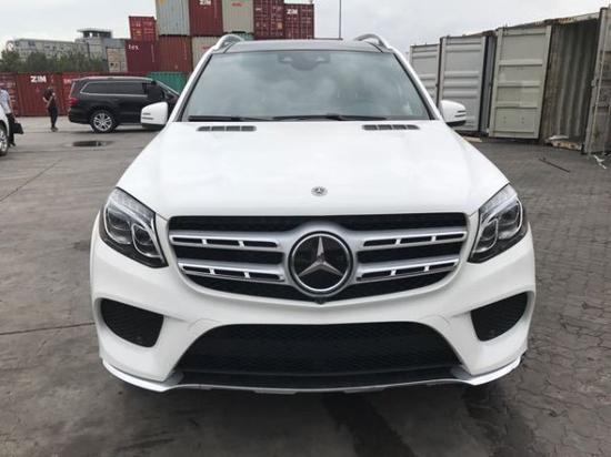 18款奔驰GLS450标配3.0T双涡轮底盘升降