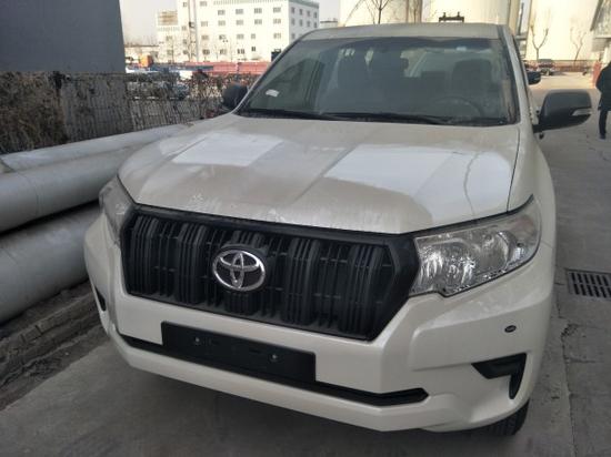 18款丰田霸道2700中东丐版外观变化实拍