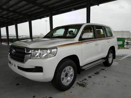 2017款酷路泽4000全国购车皆可办理分期