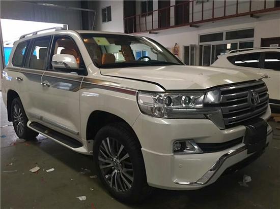 18款丰田酷路泽4000 中东版升级钜惠裸利