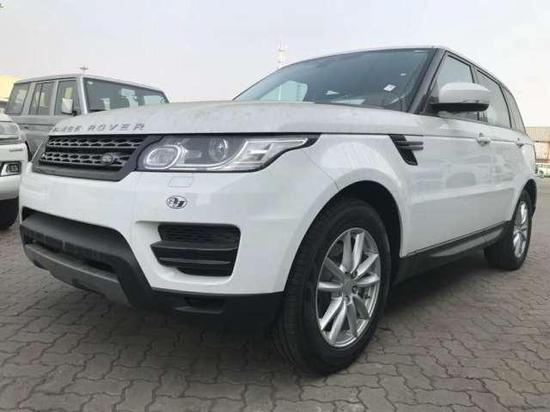 路虎揽胜运动奔放的运动感冲劲十足