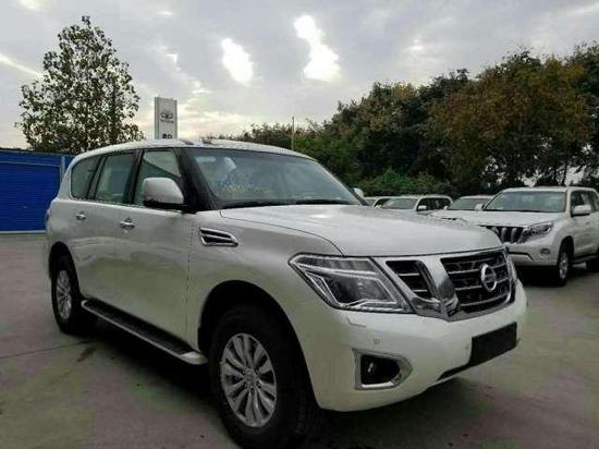 18款日产尼桑途乐4.0中东版 购车送装饰