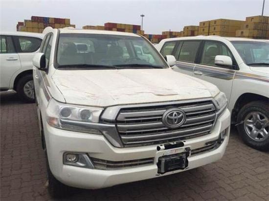 丰田陆巡4600 丰田酷路泽4.6v8配置详解