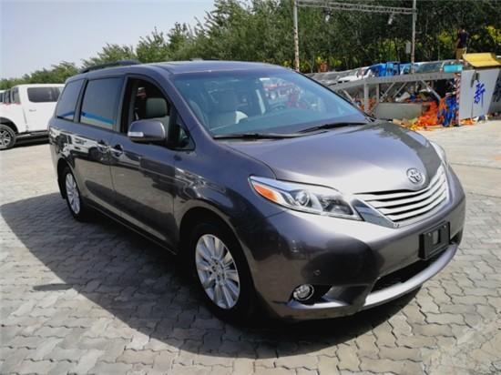 17款丰田塞纳现车优惠促销价格全年最低