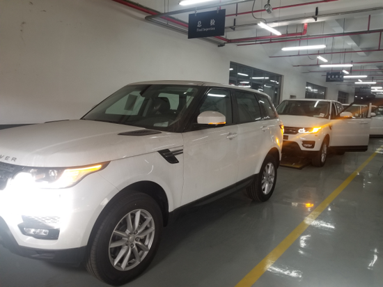 汽油进口2017款路虎揽运运动3.0T年终惠