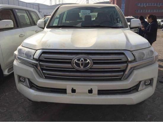 18款酷路泽4000独家发布优惠店内新行情