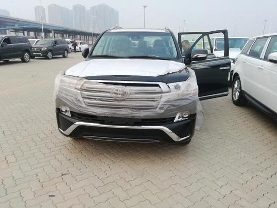 18款丰田酷路泽5700王者傲视妩媚之感