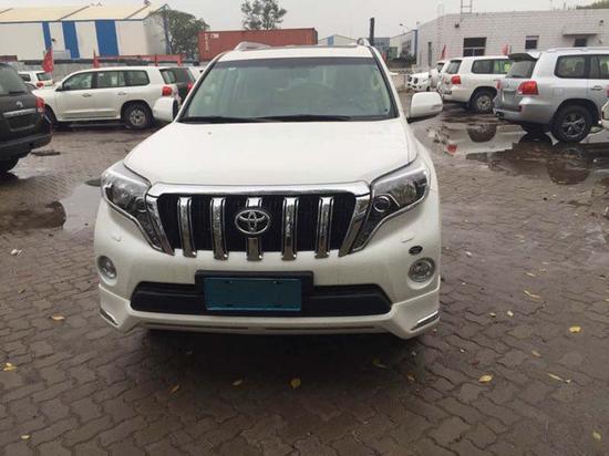 丰田霸道2700王者越野 个性SUV