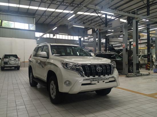 17款丰田霸道2700具有卓越的越野能力