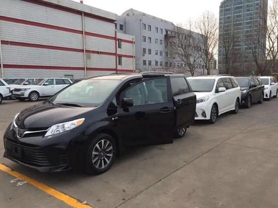 18款丰田塞纳3.5四驱 高端商务MPV钜惠