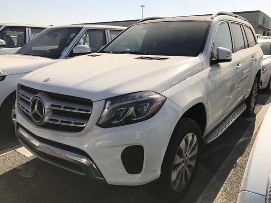 奔驰GLS450 年底促销大优惠 店内可分期