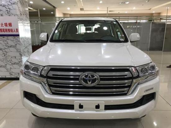 18款丰田兰德酷路泽4000天津港最新行情