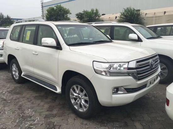 丰田酷路泽4600丰田车型强悍越野性能力