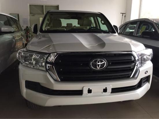 2018款丰田酷路泽4000力压群雄价格最低