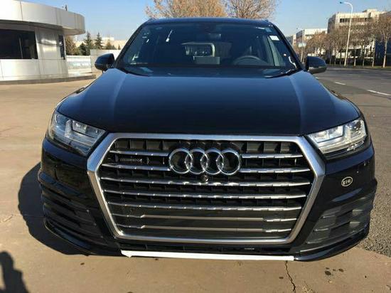 18奥迪Q7尊贵大气月末促销配置解析测评