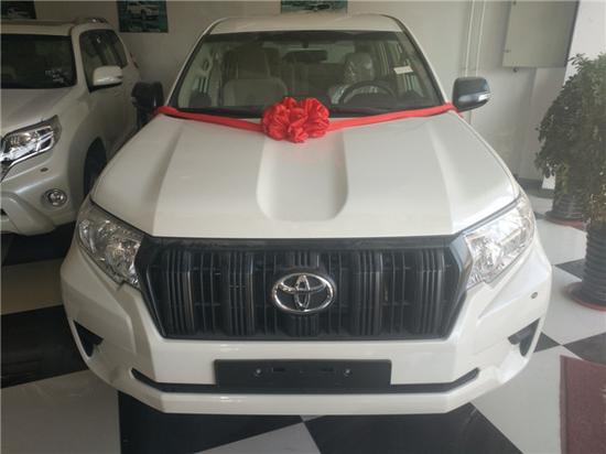 2018款丰田普拉多2700全网狂促底价给你