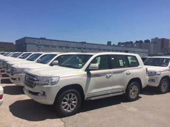 2017款丰田兰德酷路泽4000最新特价来袭