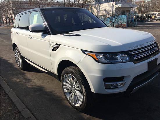 17款路虎揽胜运动版 现车最新报价优惠
