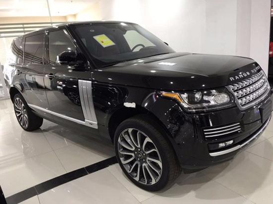 17款路虎揽胜行政版最低配抄底价能开走