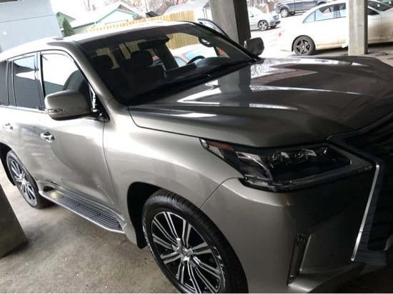 雷克萨斯LX570配置更全价格优惠手续齐