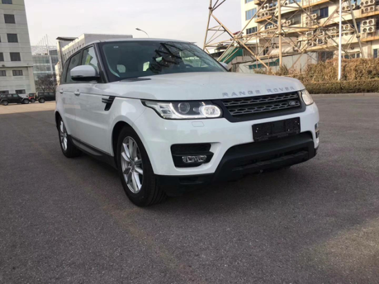 17款路虎揽胜运动3.0年底走量价格最低