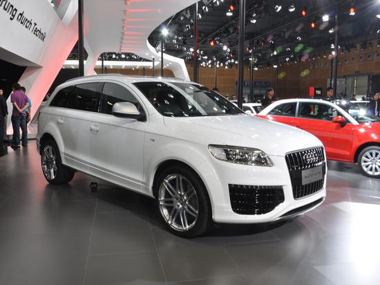 2017款奥迪Q7天津促销狗年超值请你来购