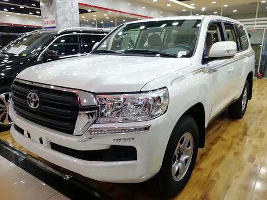 18款中东版丰田兰德酷路泽4000火爆出击
