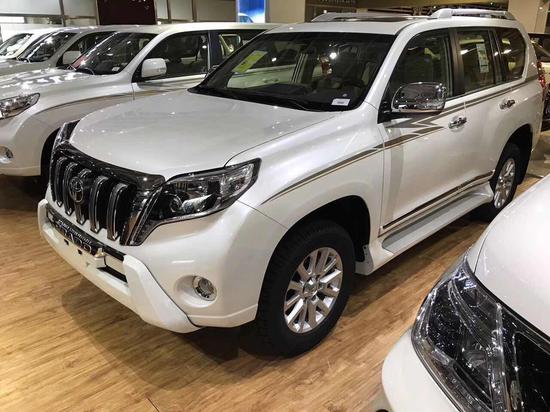 17款丰田霸道2700 最新配置报价售全国