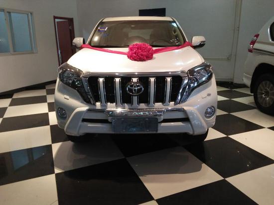 17款中东版丰田霸道2700 低价热销全国