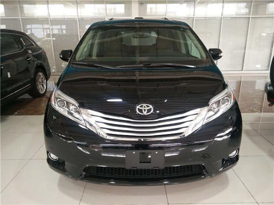 17款丰田塞纳四驱LTD现车充足双天窗