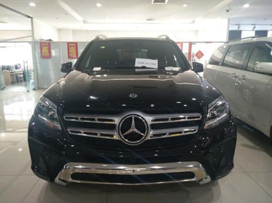 2017款奔驰GLS450 豪华内饰大气外观