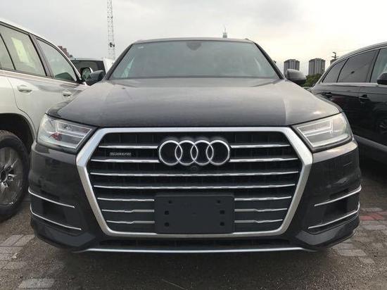 2018款奥迪Q7加版现车优惠会员价促销中