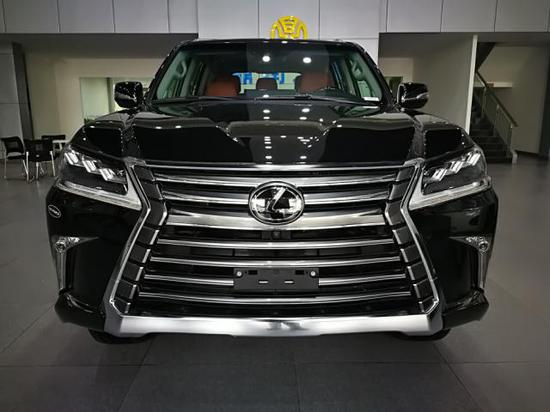 18款雷克萨斯LX570 天津港最新资讯