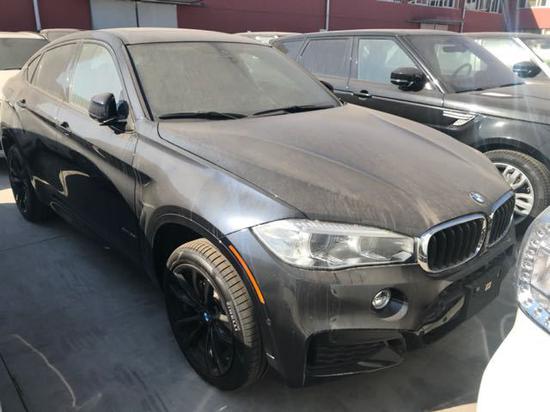 18款加版宝马X6现车配置齐全简洁流畅