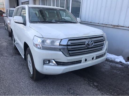 18款丰田酷路泽5700 无窗版陆巡越野必备