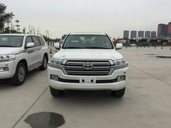 丰田酷路泽4000中东版最低报价陆巡特卖